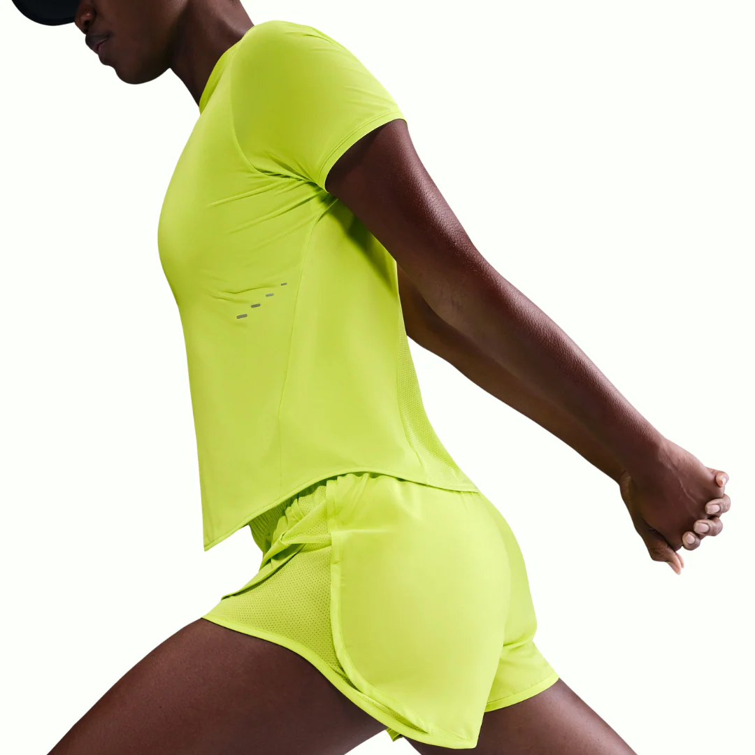 Nike Swift Dri-Fit Tee (Femme) – Image 3