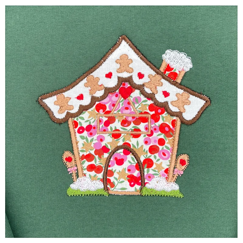 Sweat molletonné et liberty wiltshire stars broderie Maison pain d’épices – Image 3