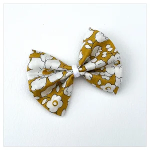 Barrette nœud Liberty Betsy boo moutarde