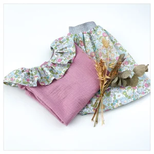 Blouse gaze pailletée rose clair et Libert Betsy chèvrefeuille