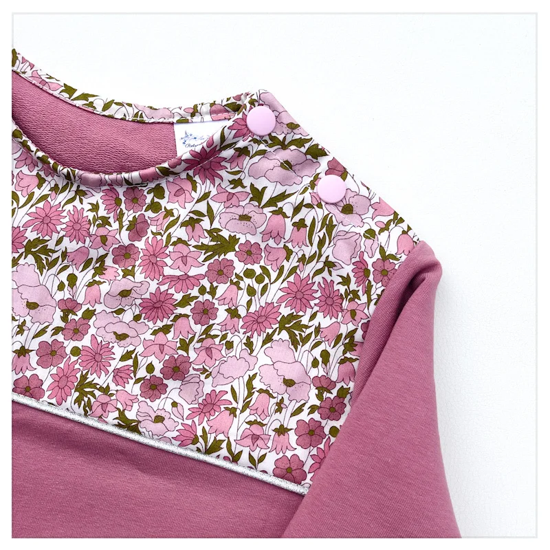 Sweat léger vieux rose et Liberty Poppy & Daisy pompadour