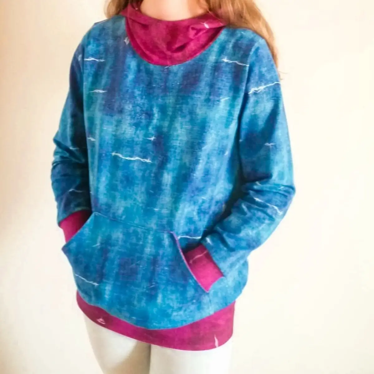 Sweat à capuche évolutif ados à personnaliser – Image 7