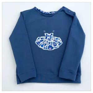 Sweat léger bleu océan et liberty Betsy lavande broderie tutu