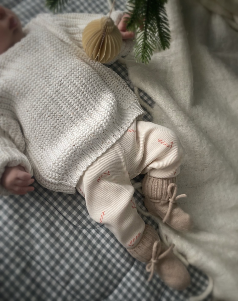 Pull bébé oversize | Blanc moucheté – Image 4